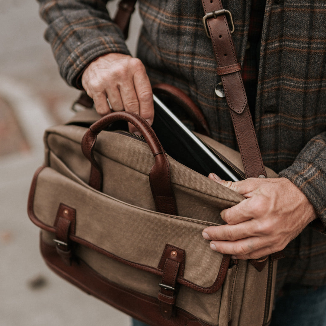 Field Khaki with Chestnut Brown